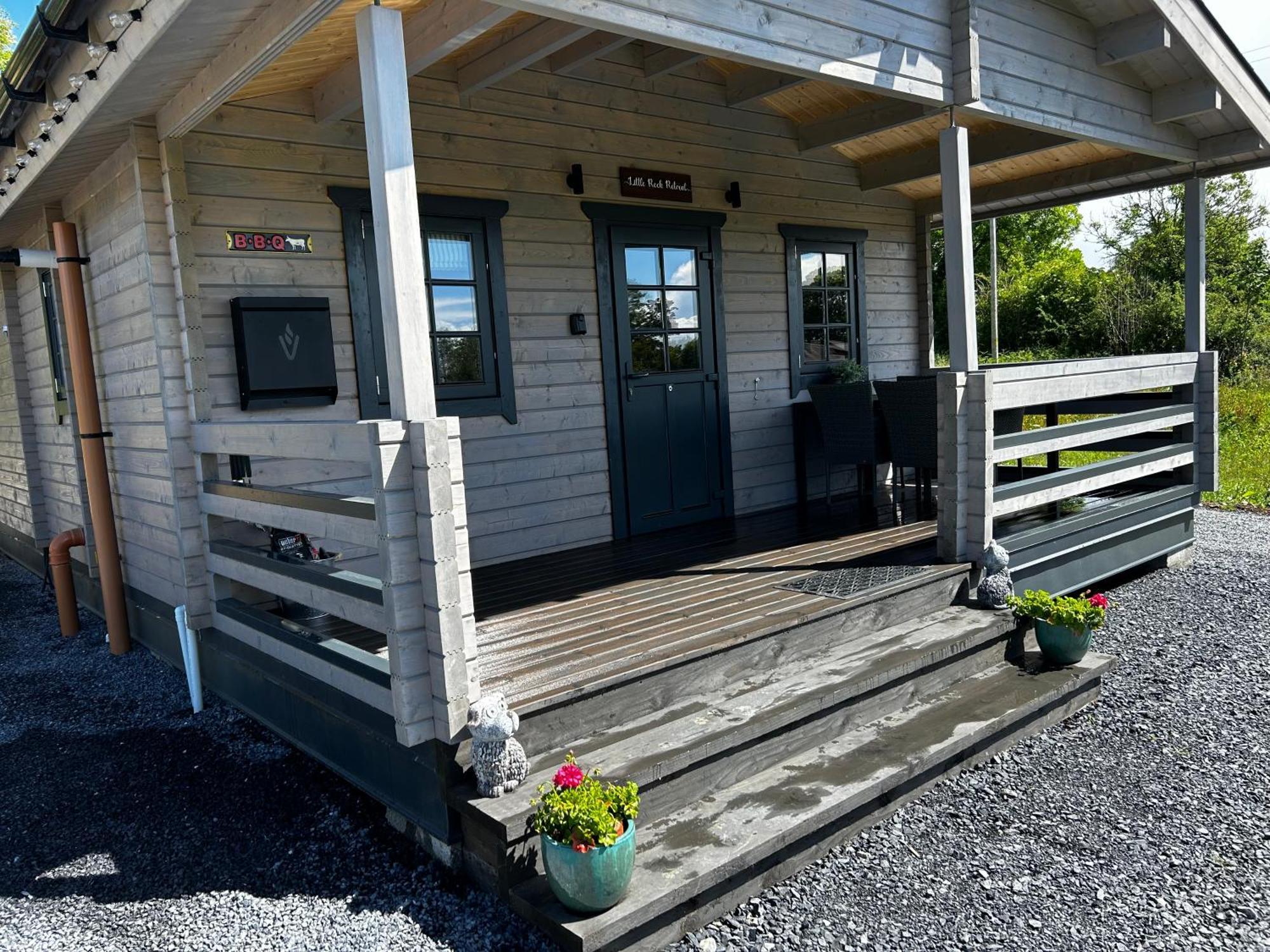 Little Rock Retreat Log Cabin With Hot Tub Castletown Gheoghegan Luaran gambar
