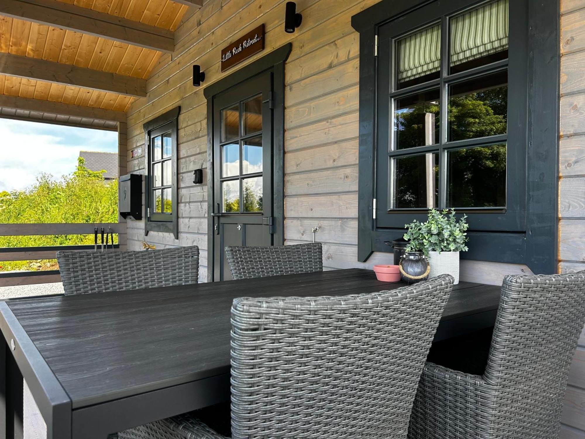 Little Rock Retreat Log Cabin With Hot Tub Castletown Gheoghegan Luaran gambar