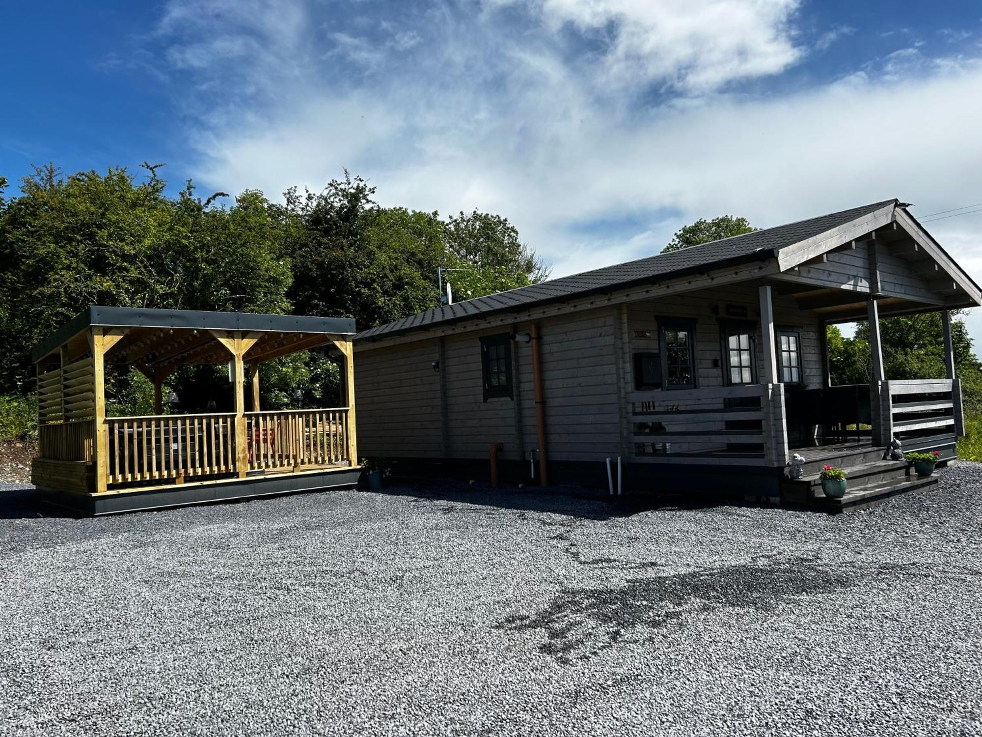 Little Rock Retreat Log Cabin With Hot Tub Castletown Gheoghegan Luaran gambar
